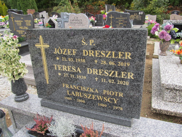 Teresa Dreszler 1939 Lubawa paraf. - Grobonet - Wyszukiwarka osób pochowanych